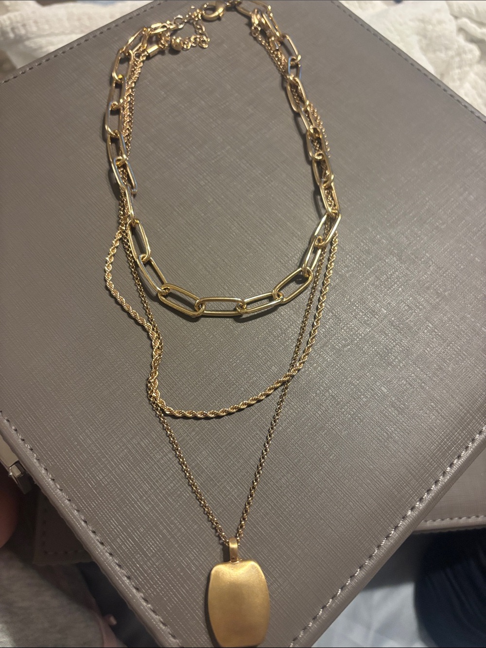 Gold Layered Pendant Necklace - Women Jewelry